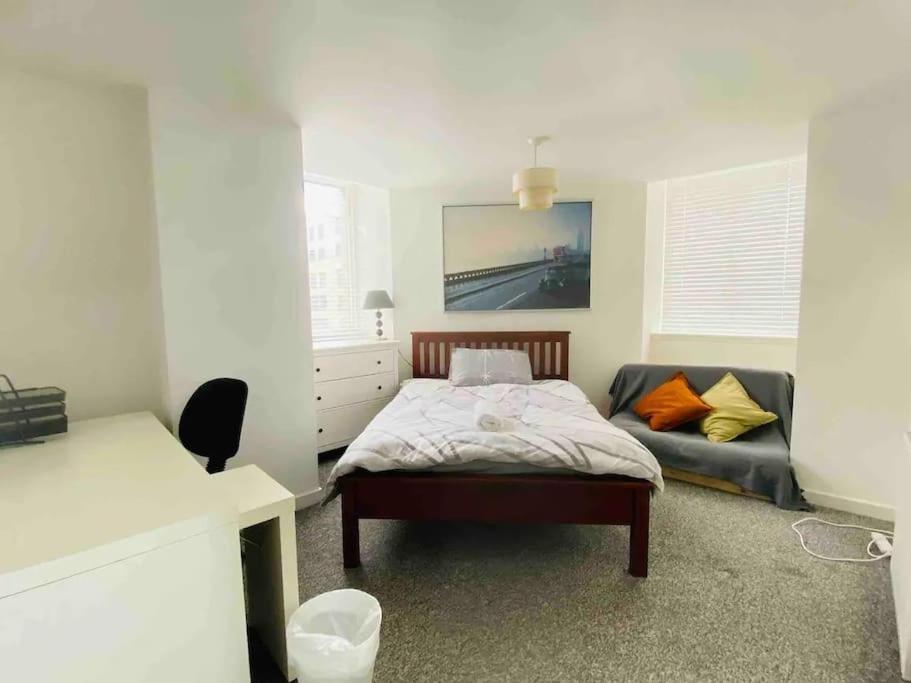2 Bedroom Modern Stylish Apt In Glasgow City Centre 외부 사진