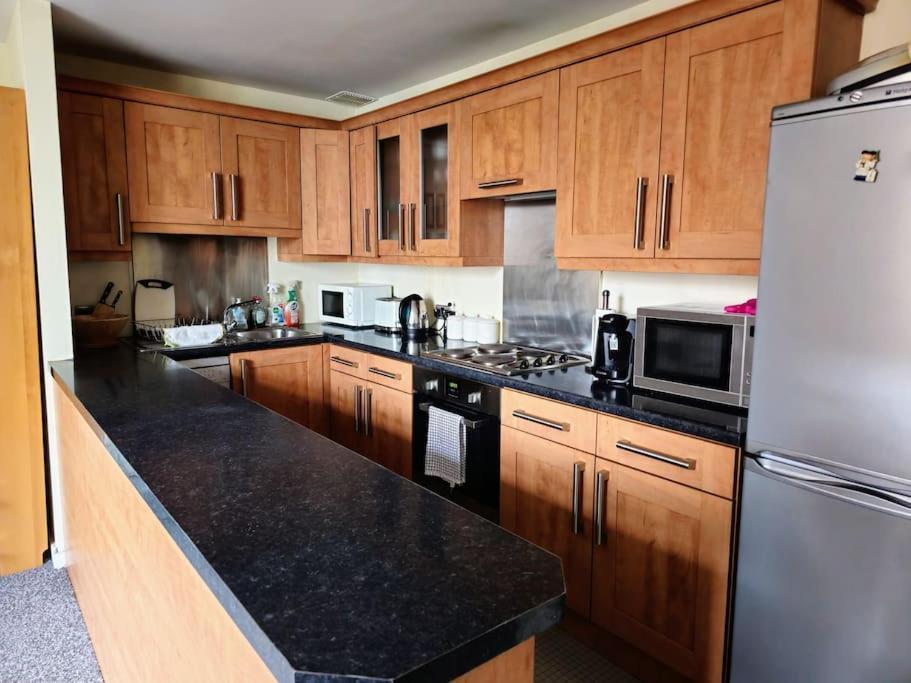2 Bedroom Modern Stylish Apt In Glasgow City Centre 외부 사진